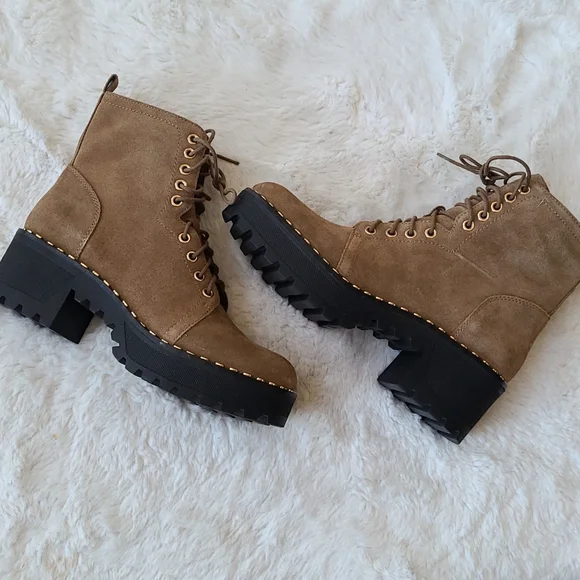 Nwot Vince Camuto Boots - Picture 1 of 10